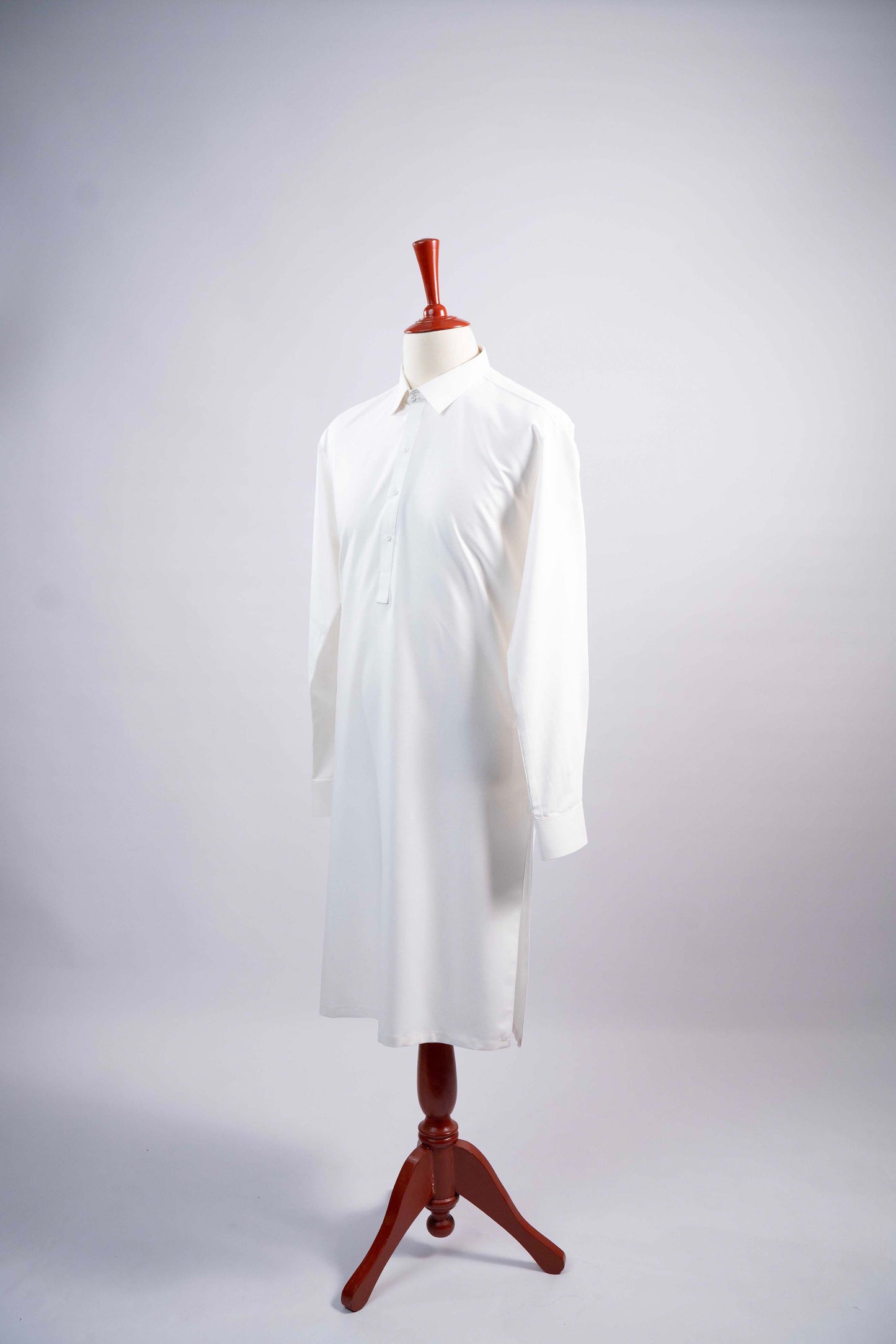 WHITE KAMEEZ SHALWAR - RC04