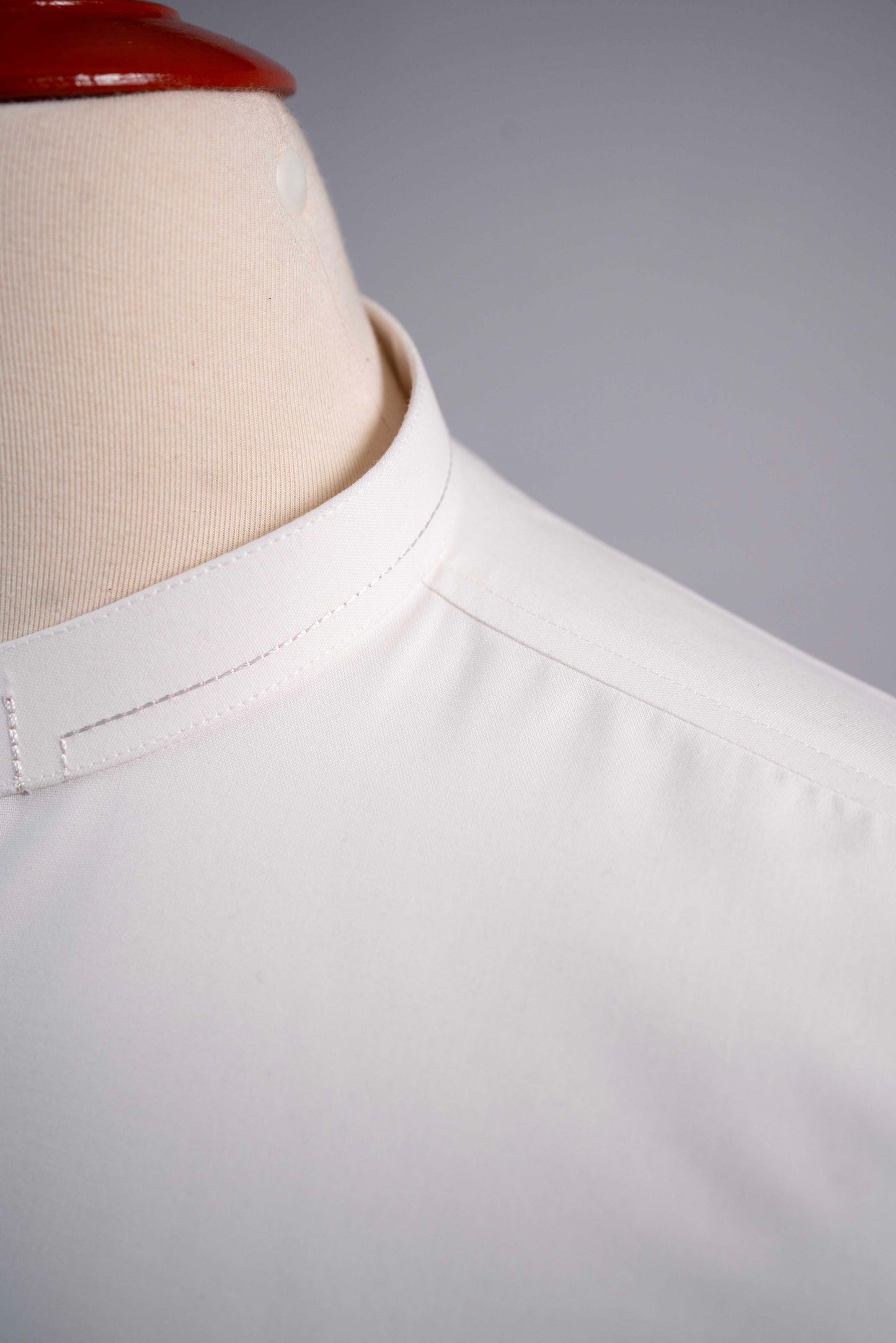 WHITE EMBROIDERED KURTA SHALWAR - RC10