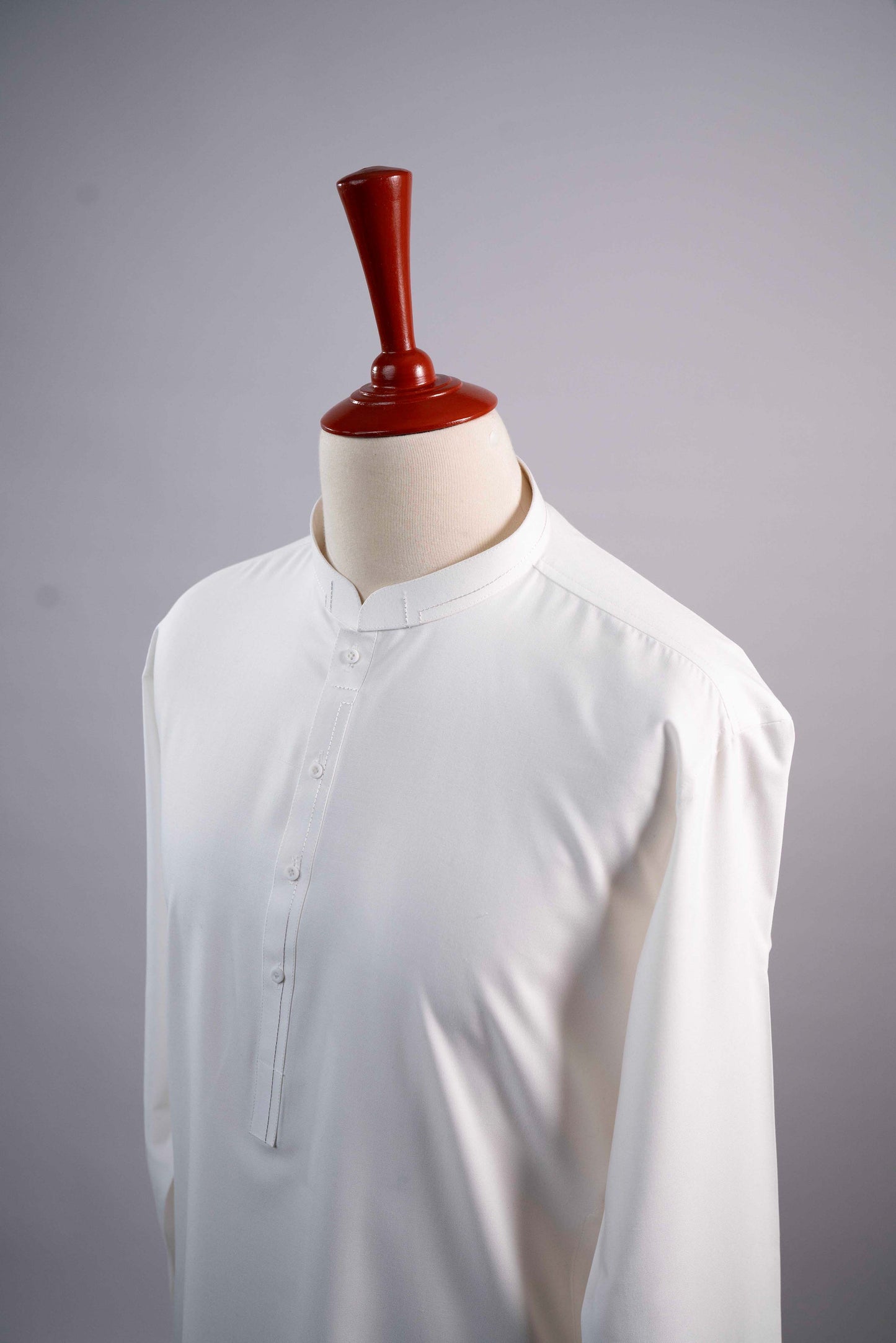 WHITE EMBROIDERED KURTA SHALWAR - RC10